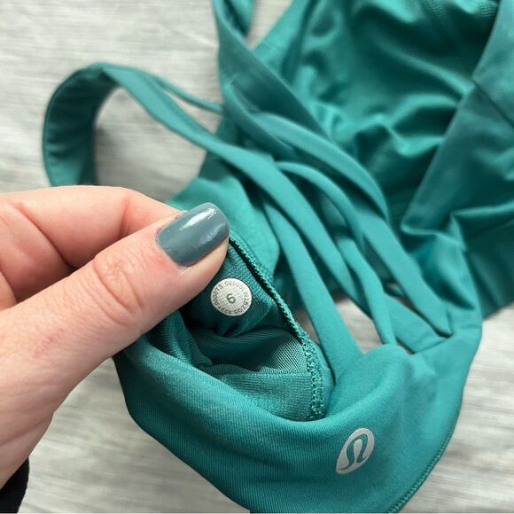 Lululemon Free to be Elevated d/dd size 6 teal lagoon - Picture 3 of 3